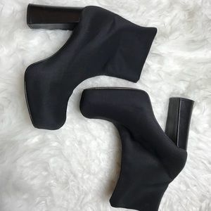 Jeffrey Campbell Neoprene Black Platform Heels 8